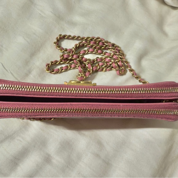 Authentic CHANEL WOC – Rose Pink Caviar w/ Phone Slot - Picture 12 of 16